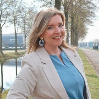 Monique Verhoeven – van der Sterren